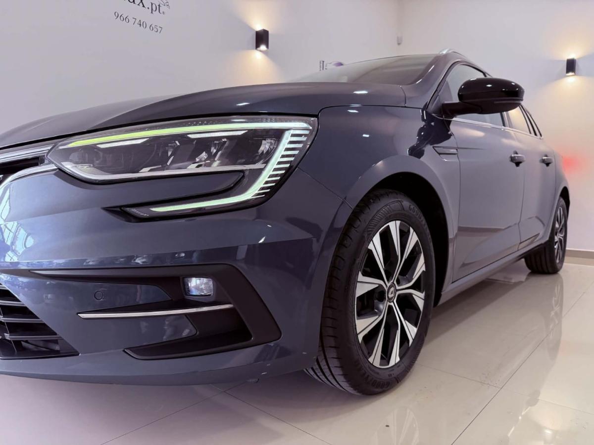 renault-megane-sport-tourer-2021-diesel-1461cc