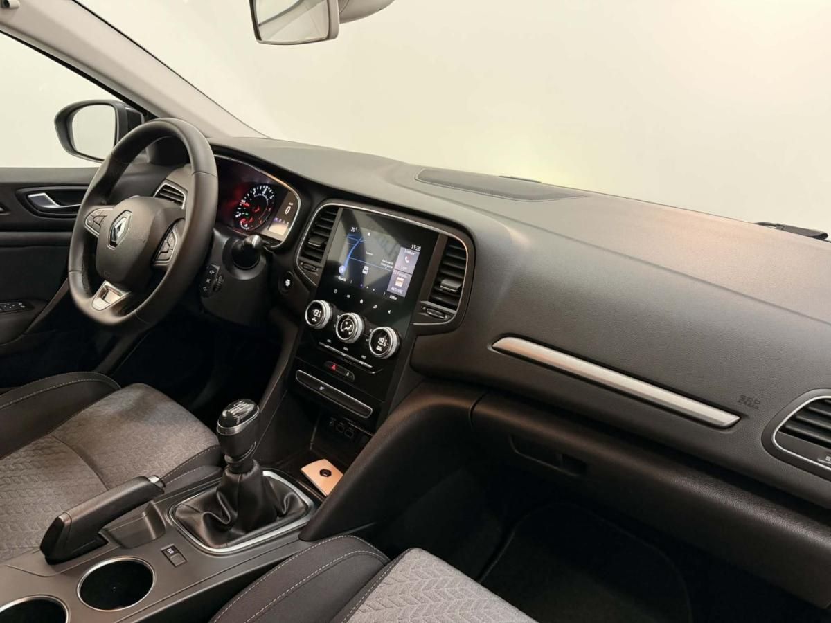 renault-megane-sport-tourer-2021-diesel-1461cc