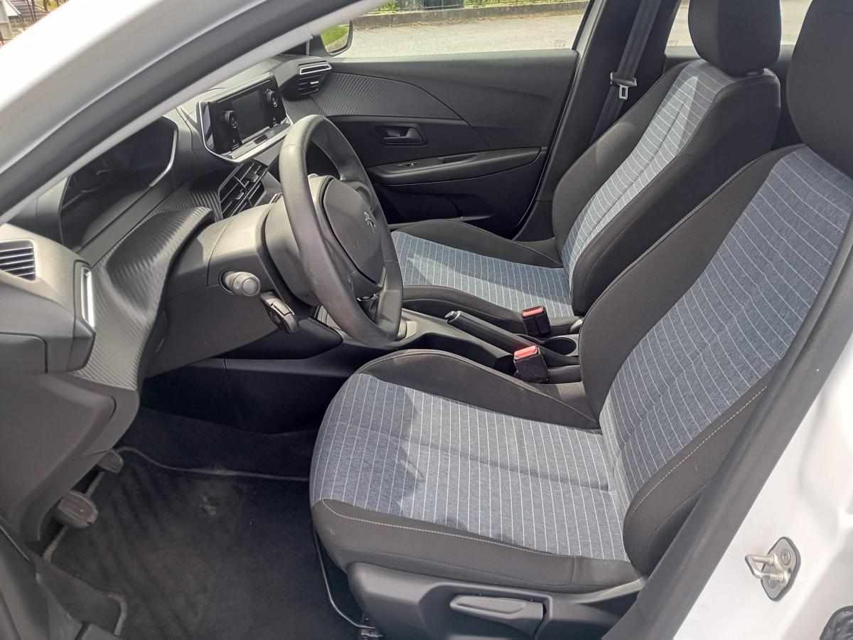 peugeot-208-1-5-102cv-2022-diesel-1499cc