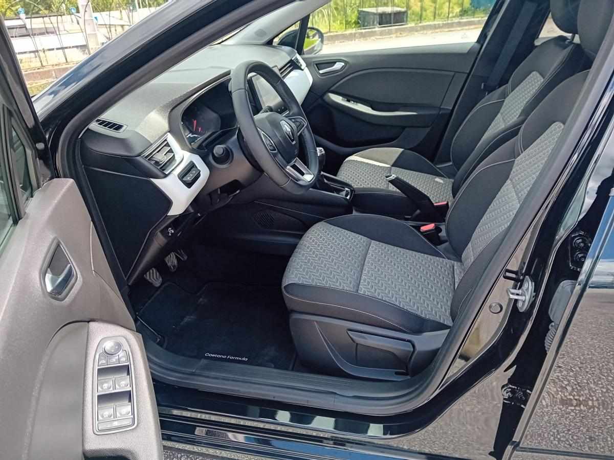 renault-clio-1-0-tce-2023-gasolina-999cc