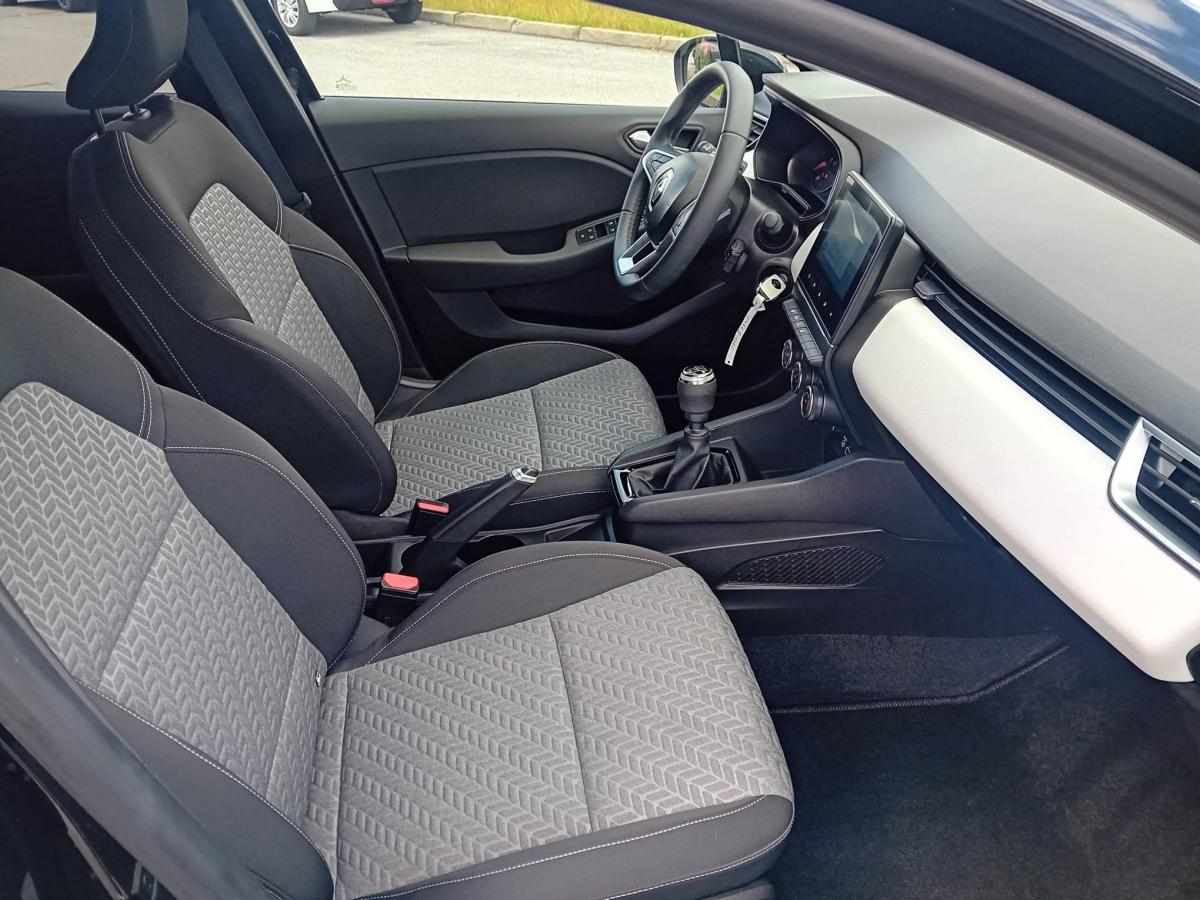 renault-clio-1-0-tce-2023-gasolina-999cc