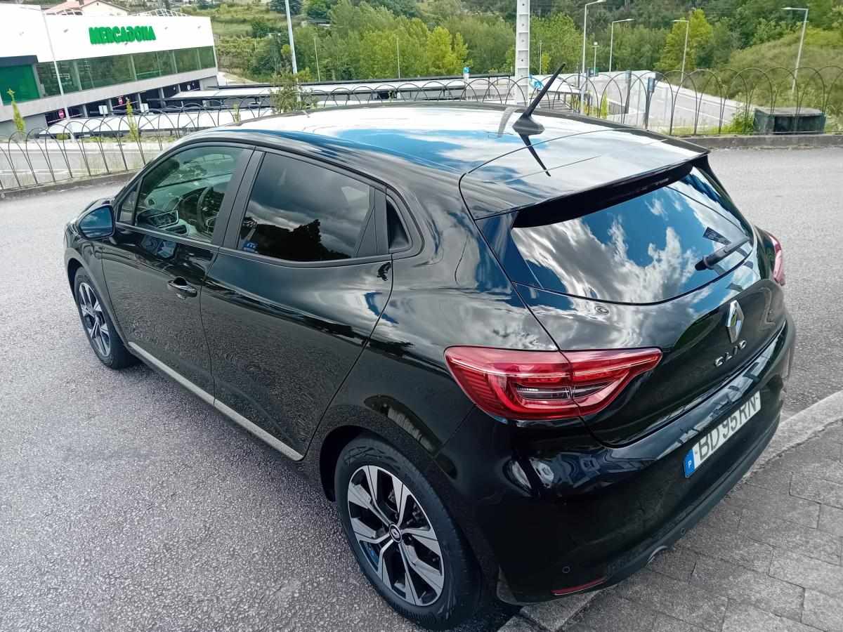 renault-clio-1-0-tce-2023-gasolina-999cc