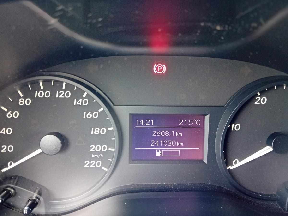 mercedes-benz-vito-111-cdi-bluetec-2016-diesel-1598cc
