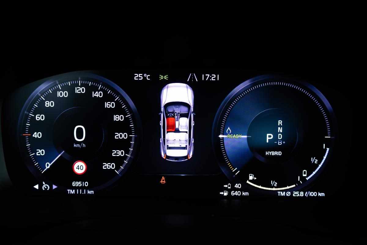 volvo-xc40-t5-twin-engine-recharge-2022-gasolina-1477cc