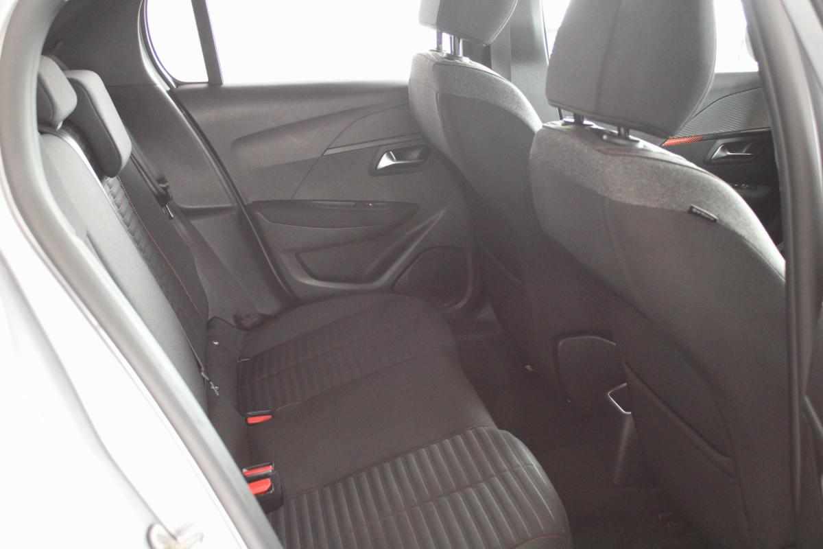 peugeot-208-1-2-puretech-2023-gasolina-1199cc