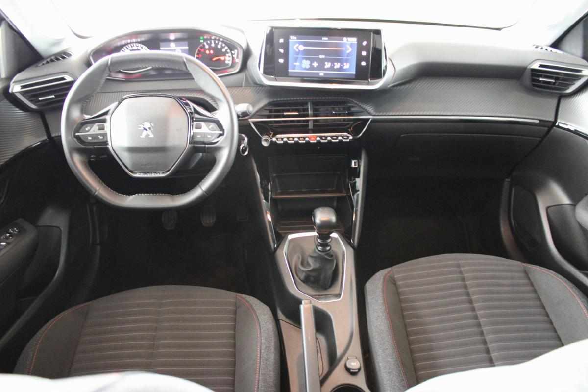 peugeot-208-1-2-puretech-2023-gasolina-1199cc