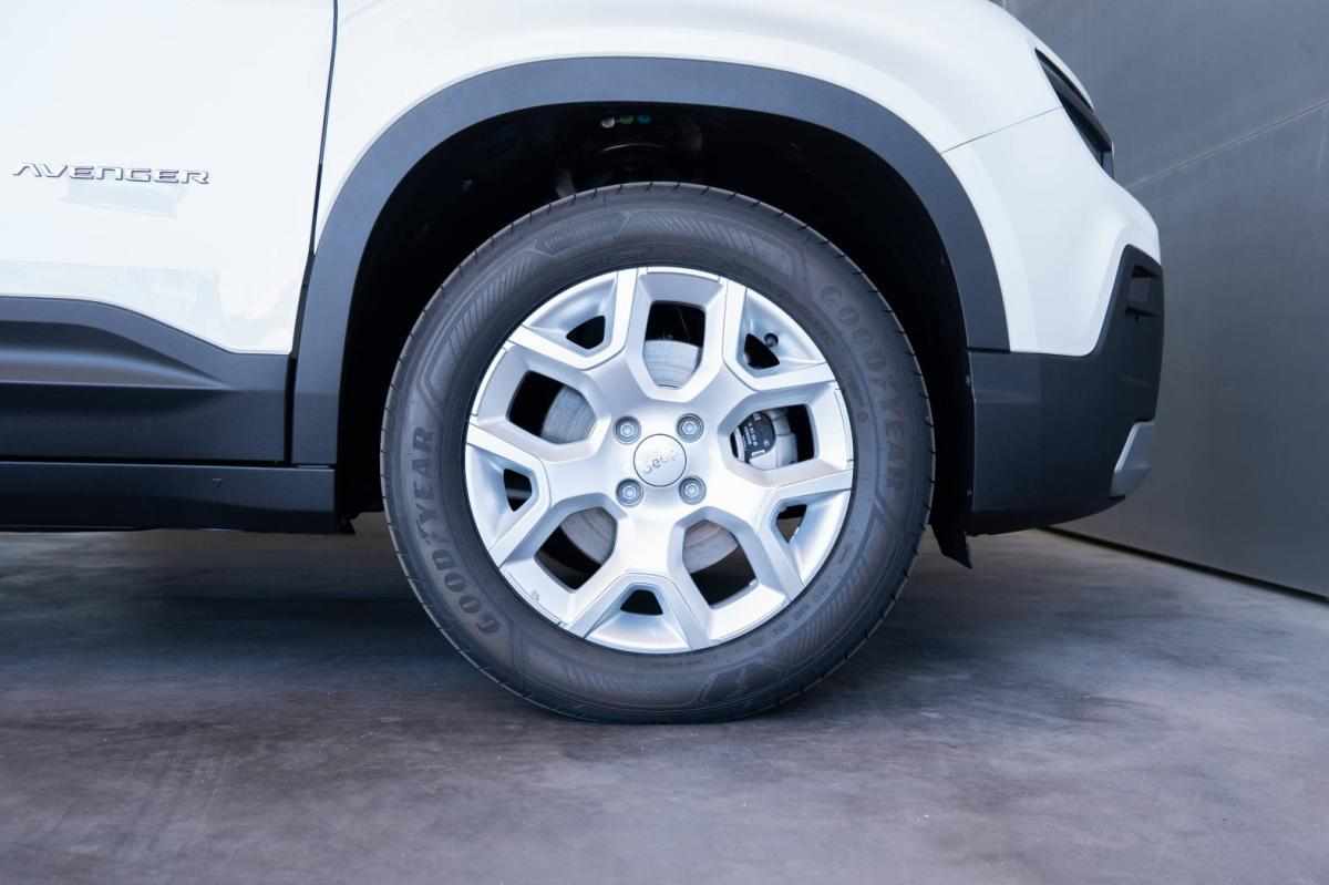 jeep-avenger-54-kwh-2026-eletrico