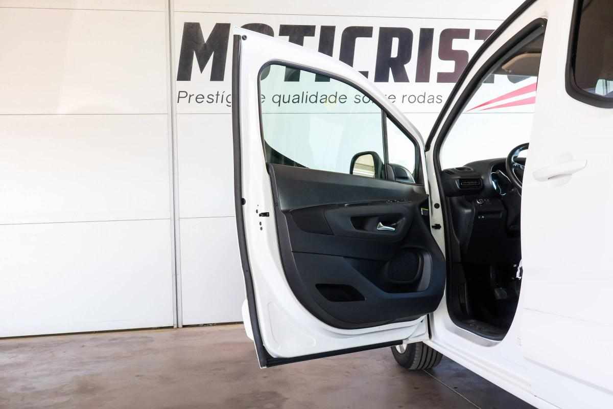 opel-combo-1-5-102cv-2020-diesel-1499cc