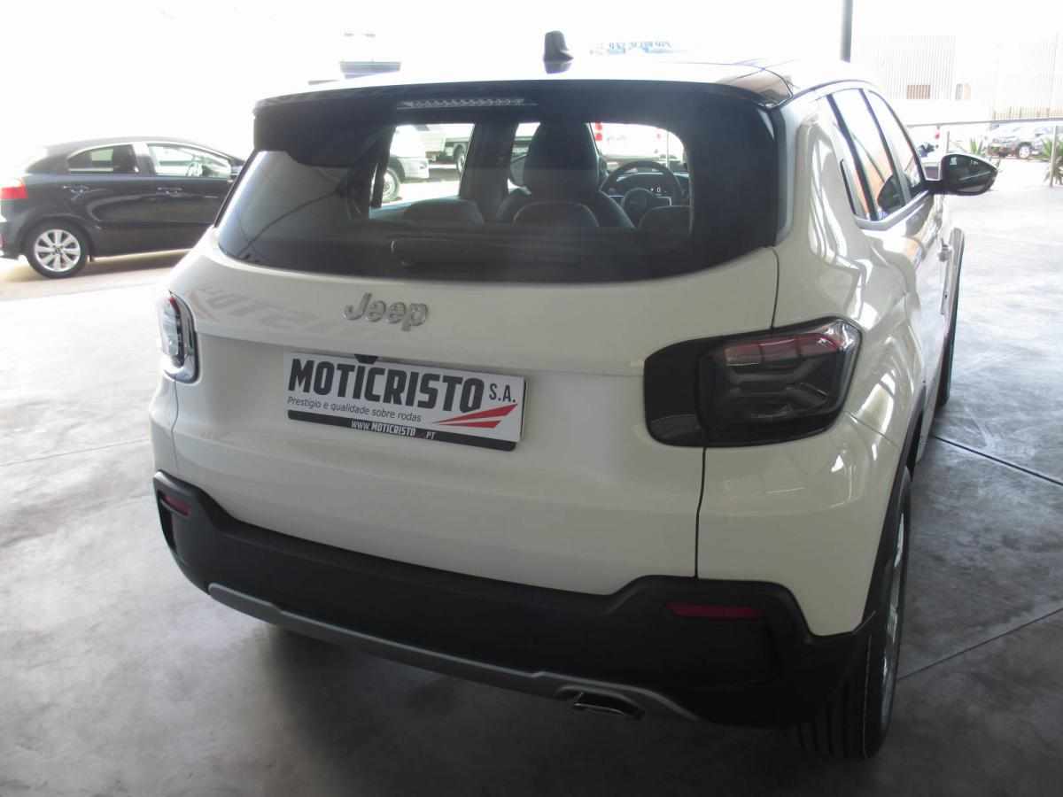 jeep-avenger-1-2-puretech-2025-gasolina-1199cc