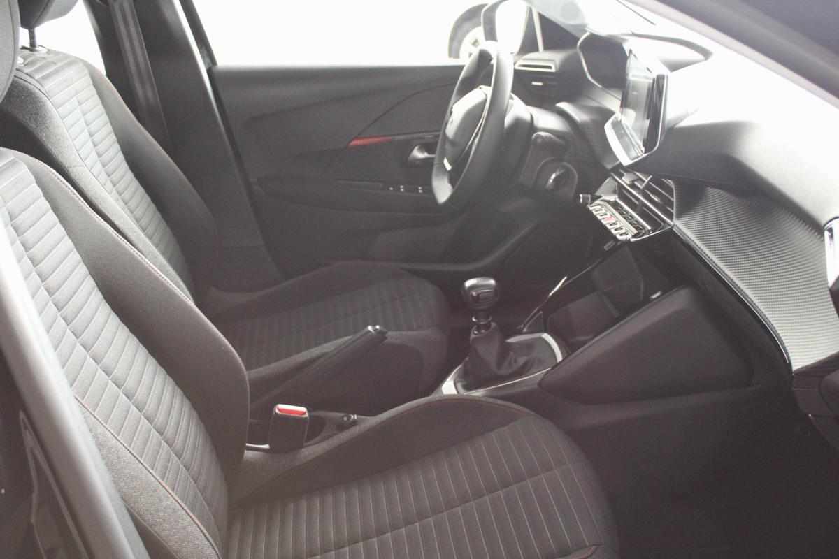 peugeot-208-1-5-102cv-2022-diesel-1499cc