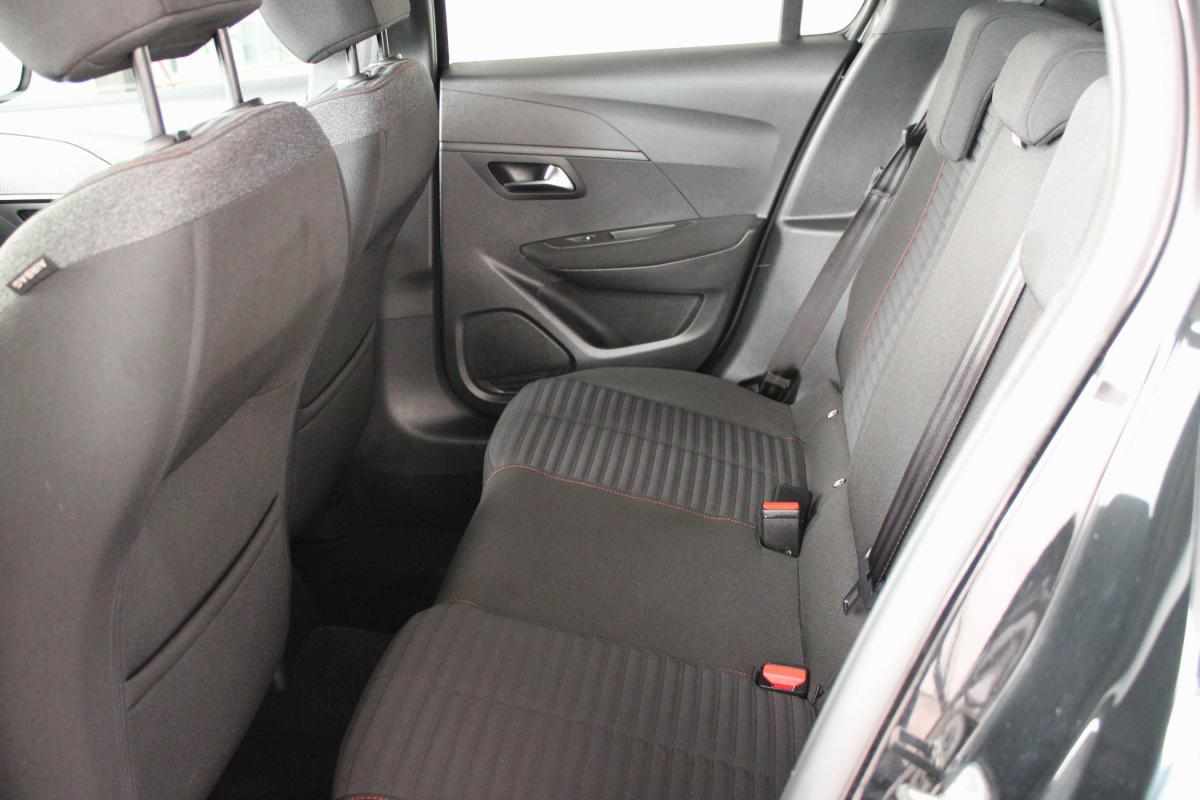 peugeot-208-1-5-102cv-2022-diesel-1499cc