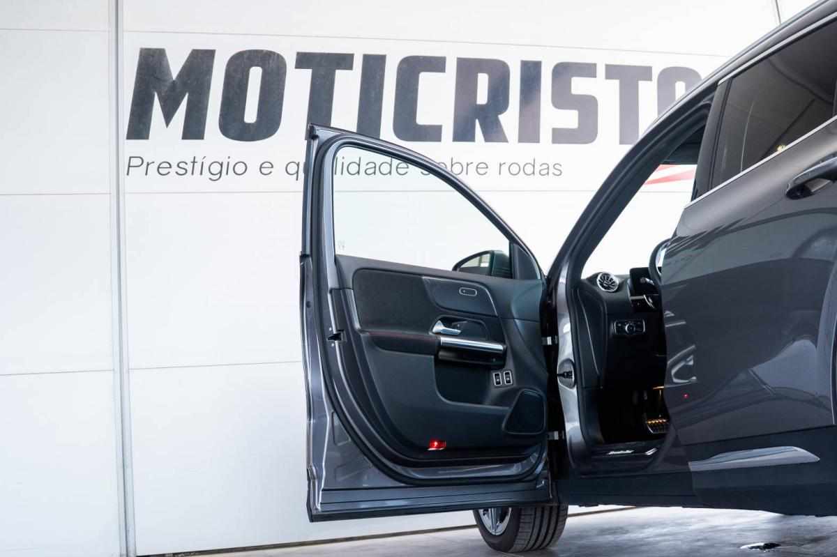 mercedes-benz-gla-250-e-2025-gasolina-1332cc