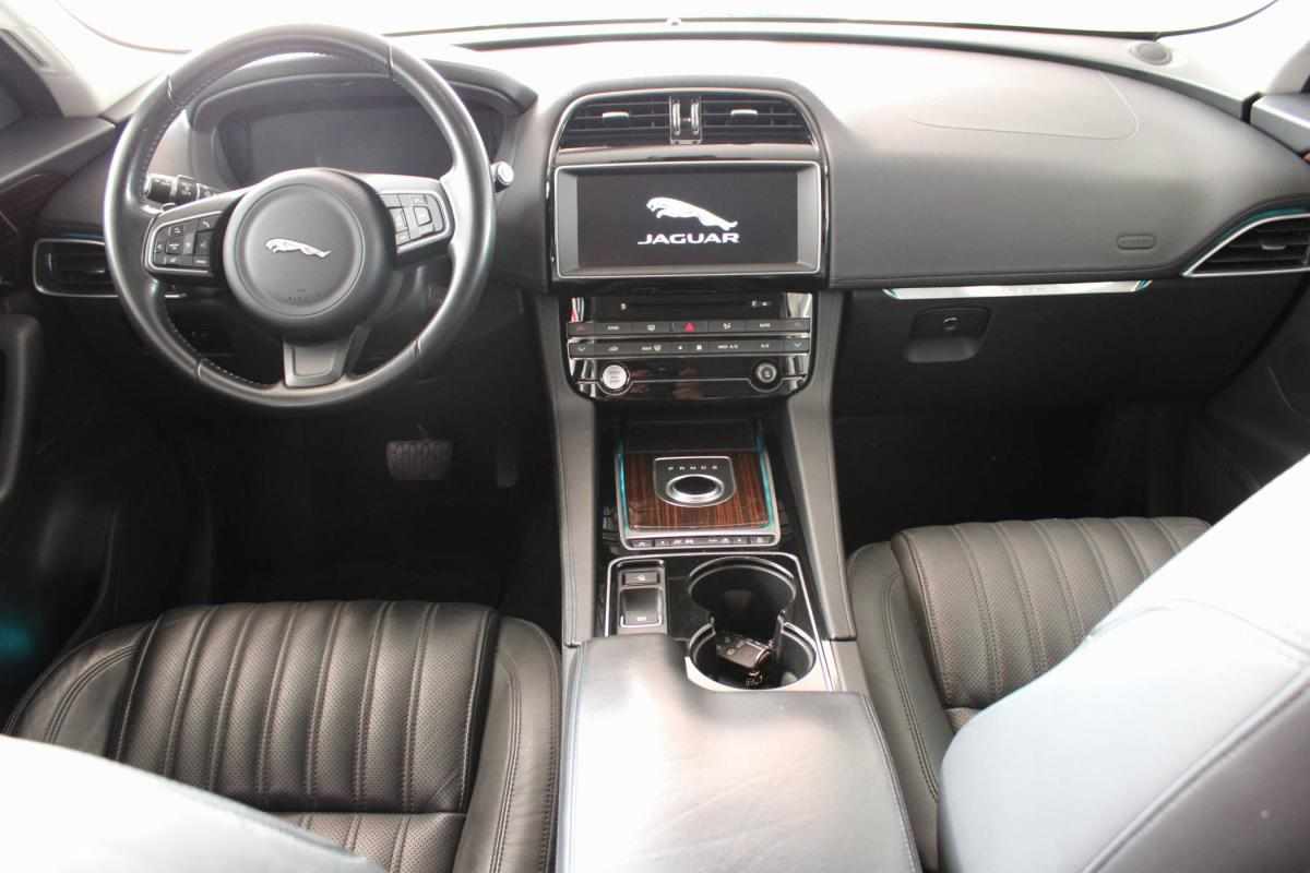 jaguar-f-pace-30d-awd-2017-diesel-2993cc
