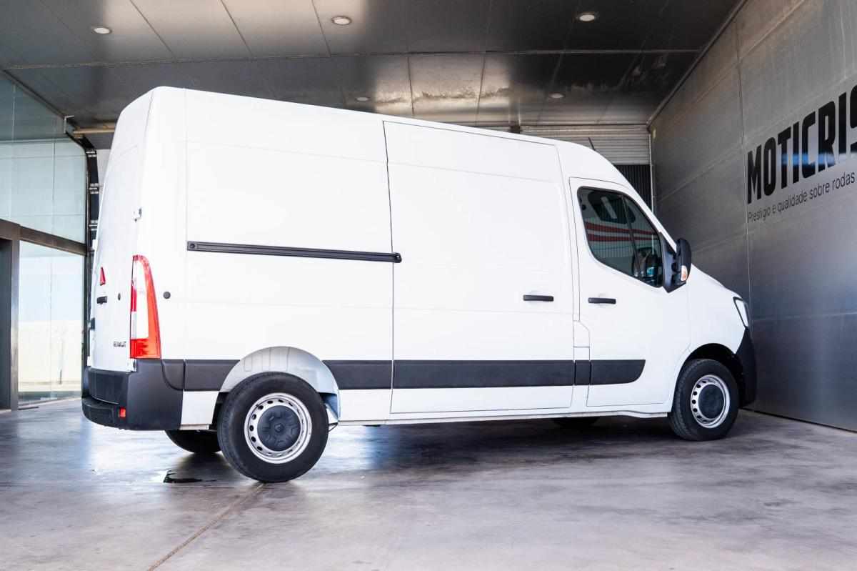 renault-master-2-3-dci-2024-diesel-2298cc