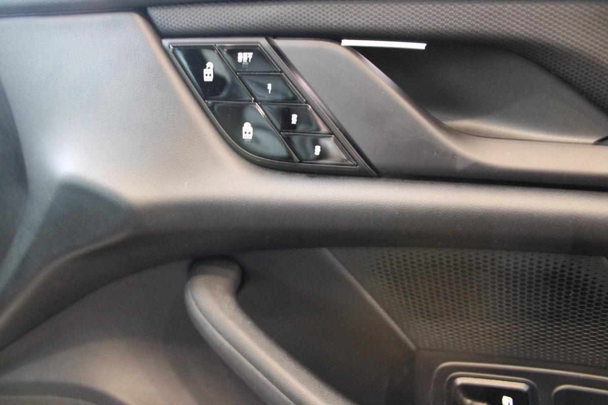 porsche-taycan-4s-2020-eletrico