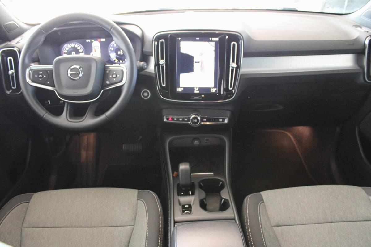 volvo-xc40-1-5-t2-2022-gasolina-1477cc
