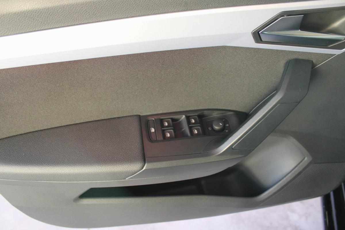 seat-ibiza-1-0-ecotsi-2025-gasolina-999cc
