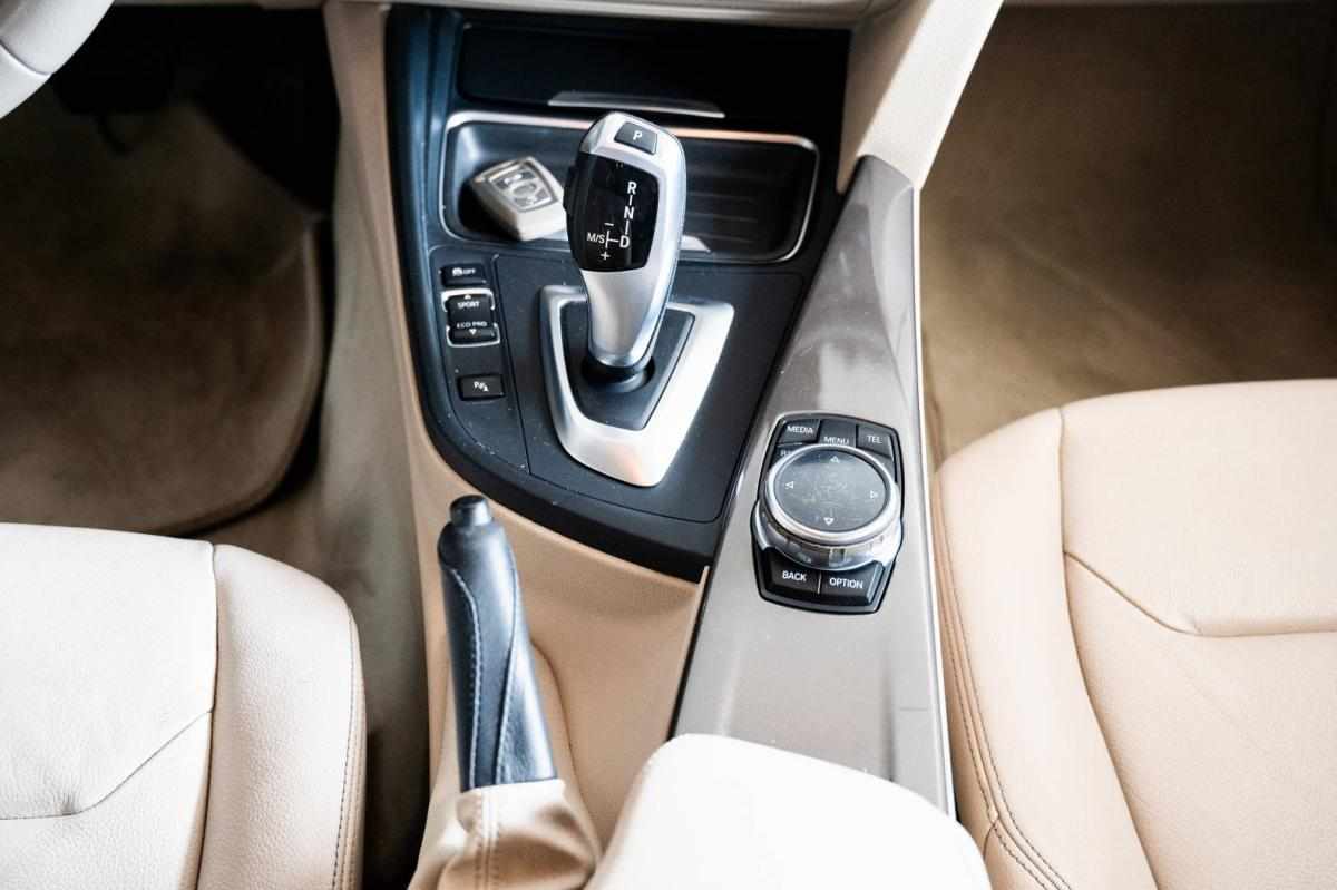 bmw-serie-3-320d-xdrive-2014-diesel-1995cc