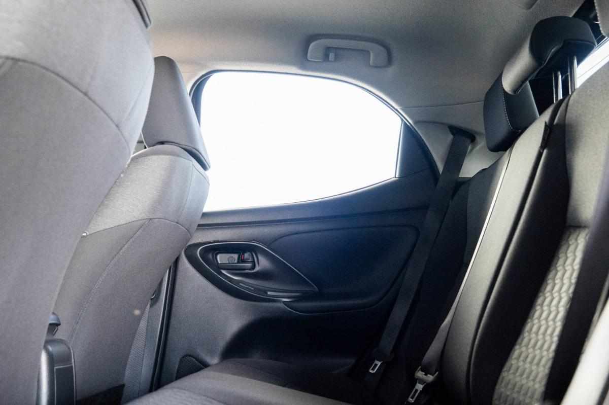 toyota-yaris-1-5-hybrid-2023-gasolina-1490cc