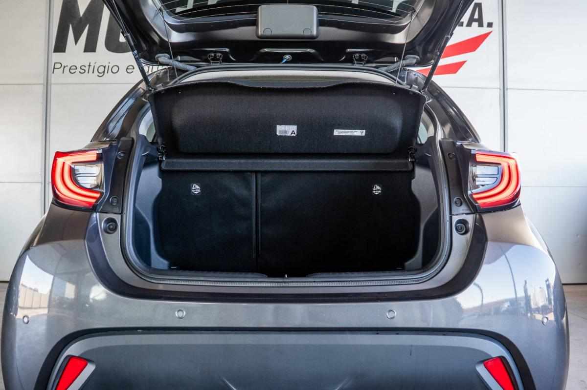 toyota-yaris-1-5-hybrid-2023-gasolina-1490cc