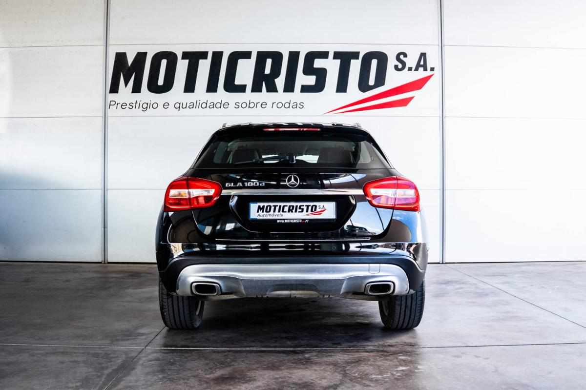mercedes-benz-gla-180-cdi-2016-diesel-1461cc