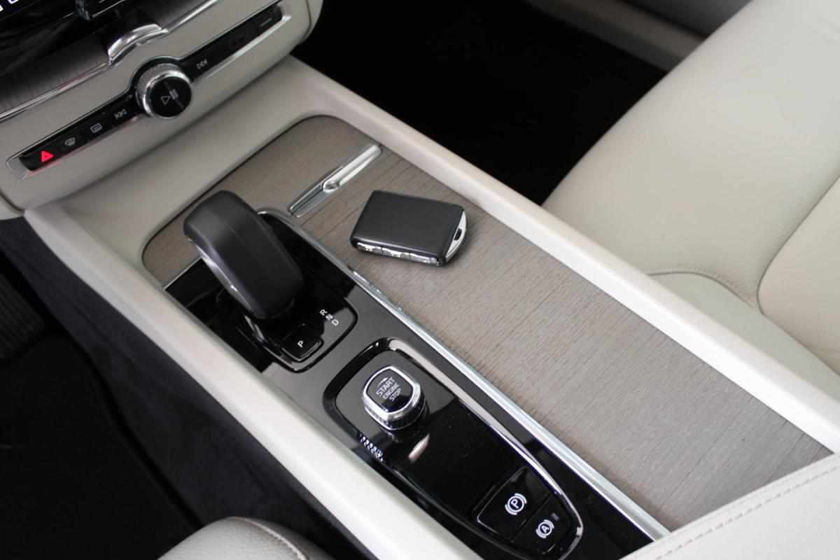 volvo-xc60-polestar-t6-2-0-awd-2023-gasolina-1969cc