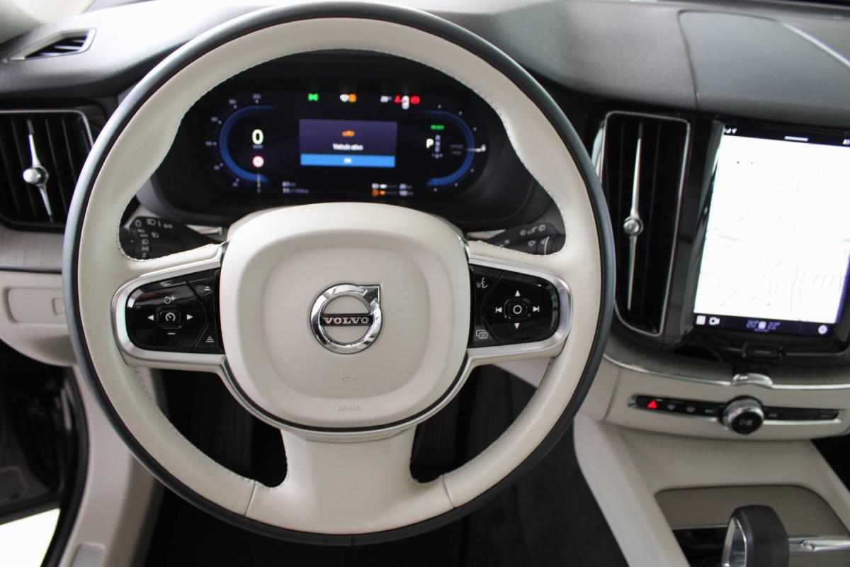 volvo-xc60-polestar-t6-2-0-awd-2023-gasolina-1969cc
