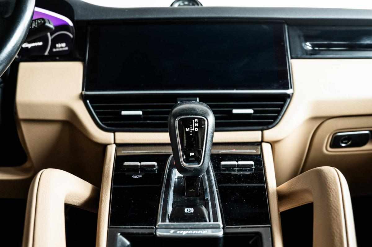 porsche-cayenne-e-hybrid-2021-gasolina-2995cc
