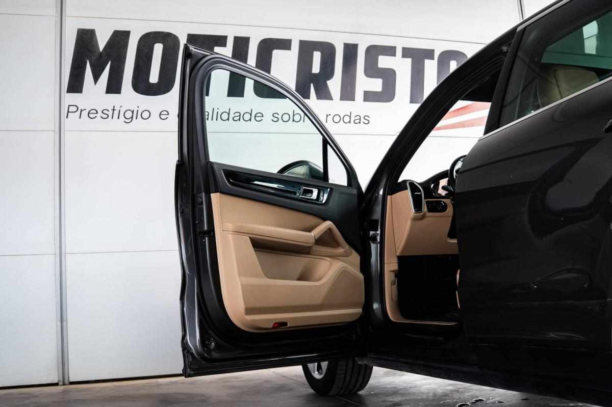 porsche-cayenne-e-hybrid-2021-gasolina-2995cc
