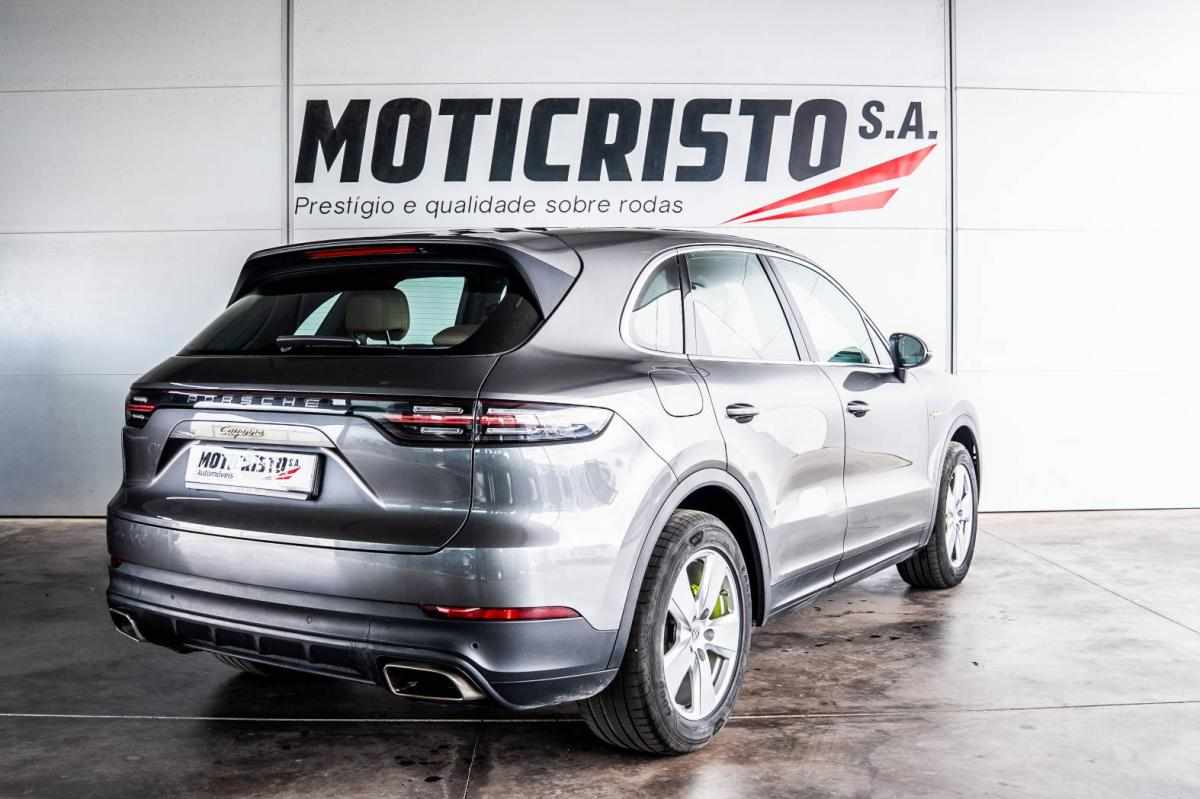 porsche-cayenne-e-hybrid-2021-gasolina-2995cc