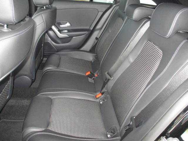 mercedes-benz-cla-200-2022-gasolina-1332cc