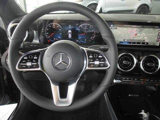 mercedes-benz-cla-200-2022-gasolina-1332cc