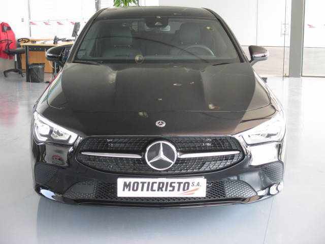 mercedes-benz-cla-200-2022-gasolina-1332cc