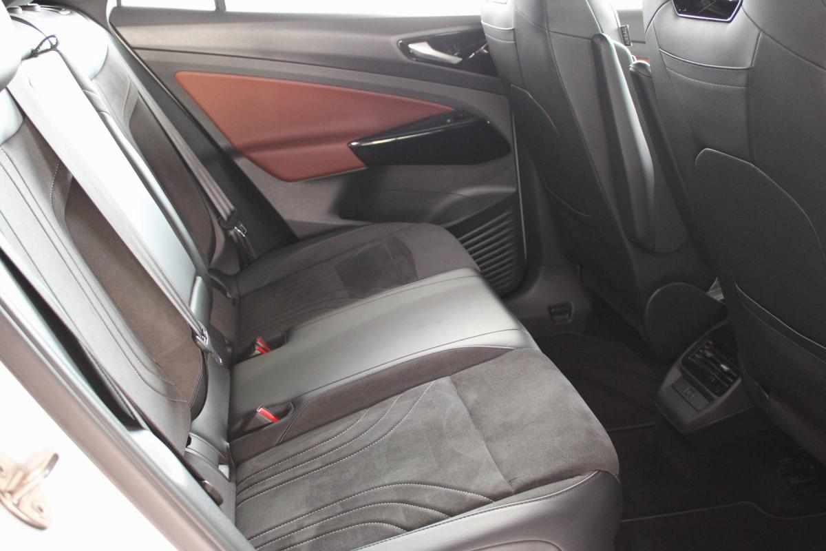 volkswagen-id-5-1-geracao-2023-eletrico