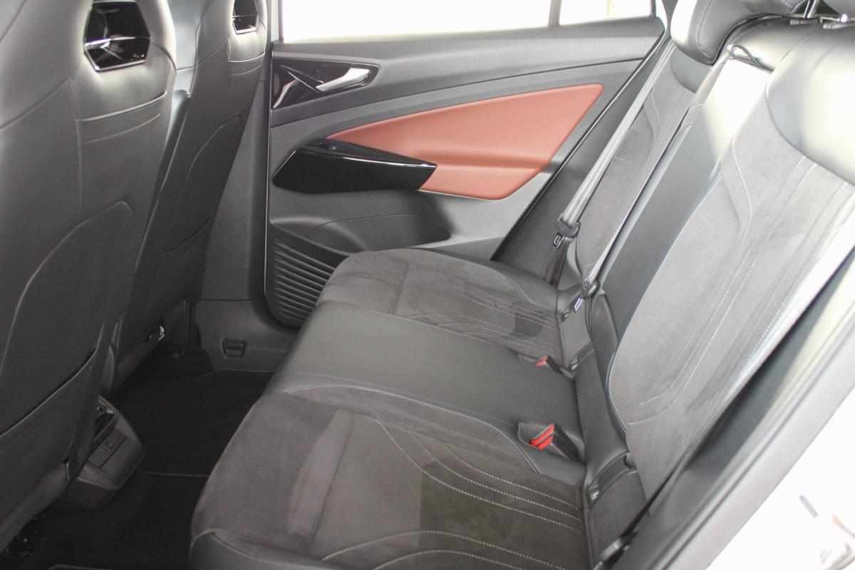 volkswagen-id-5-1-geracao-2023-eletrico