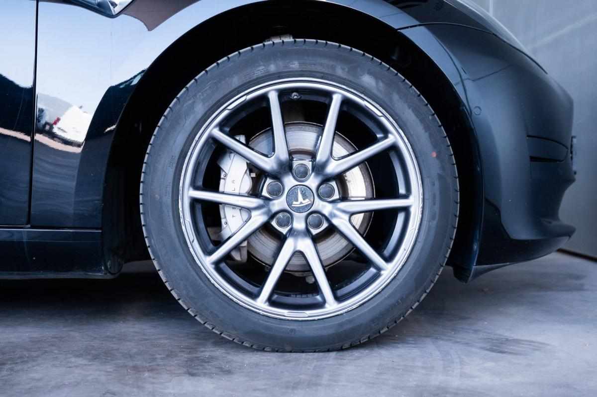 tesla-model-3-standard-range-plus-2020-eletrico