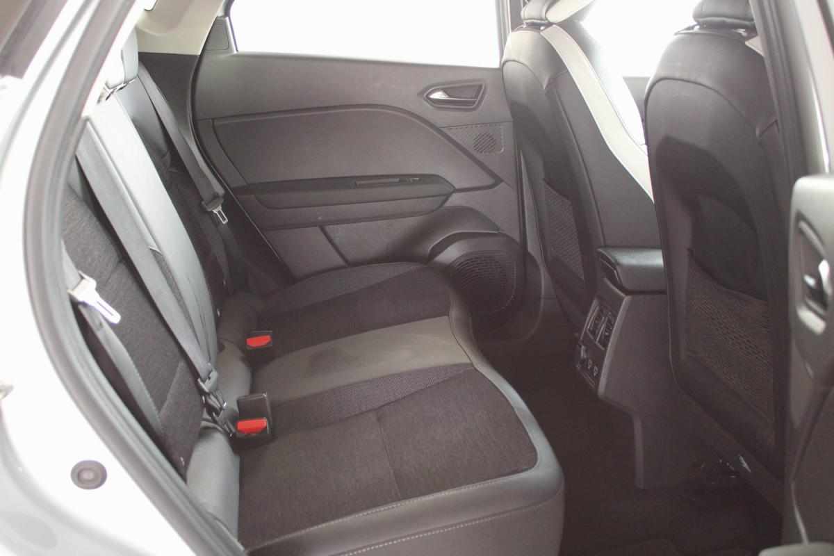 renault-captur-1-0-tce-2023-gasolina-999cc