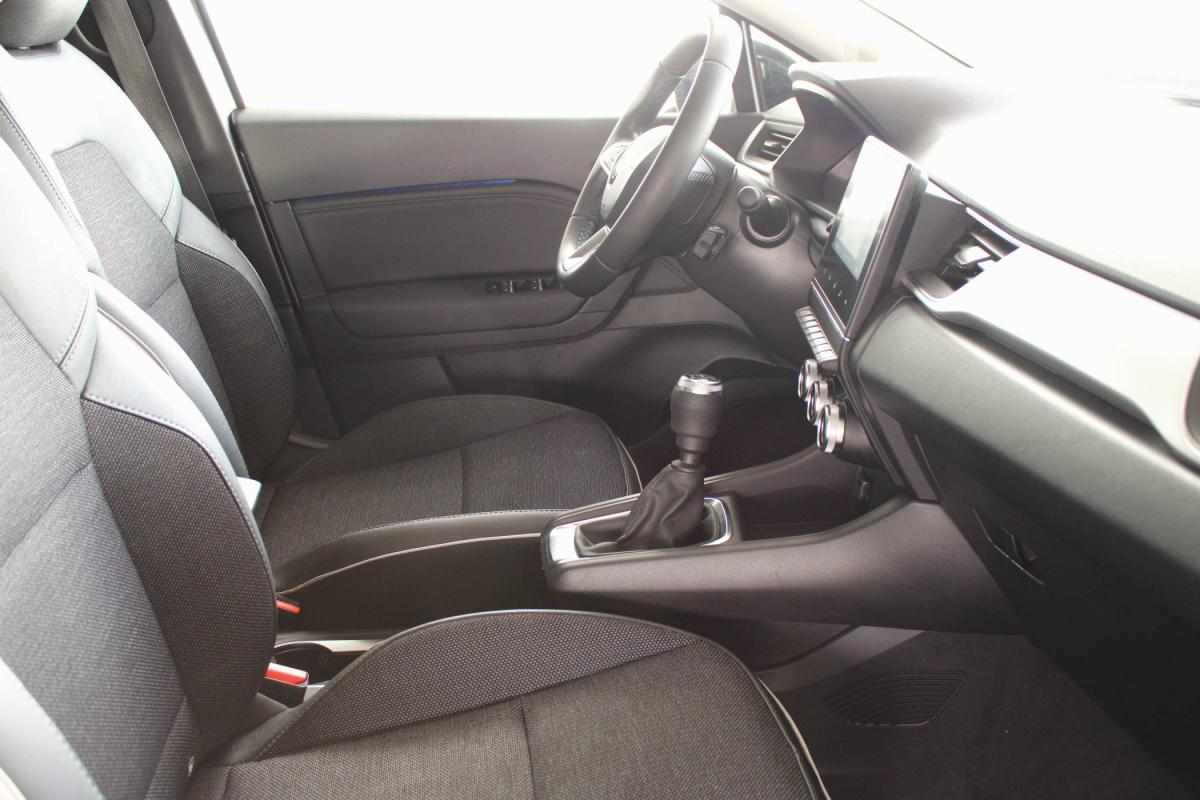 renault-captur-1-0-tce-2023-gasolina-999cc