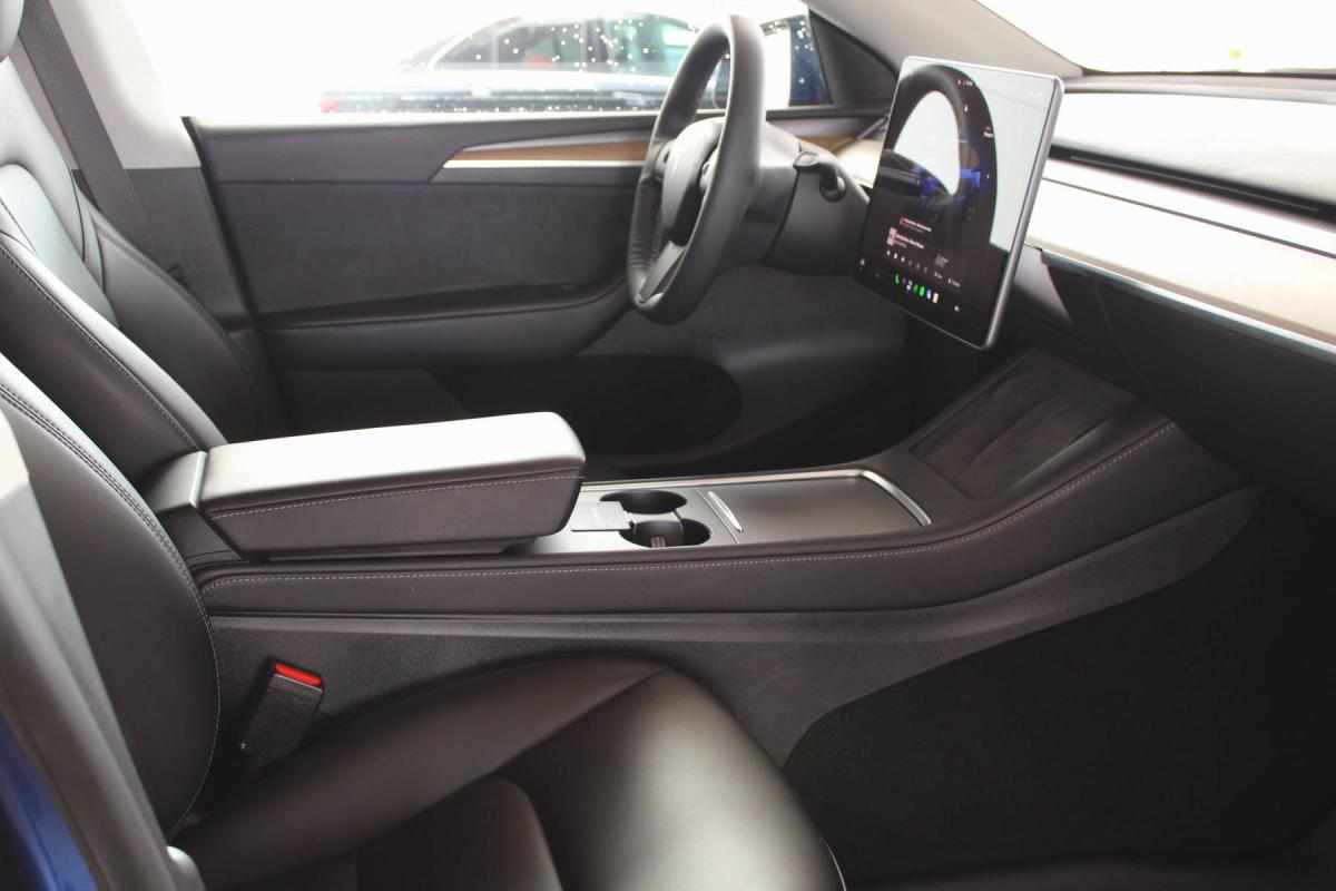 tesla-model-y-long-range-awd-2022-eletrico