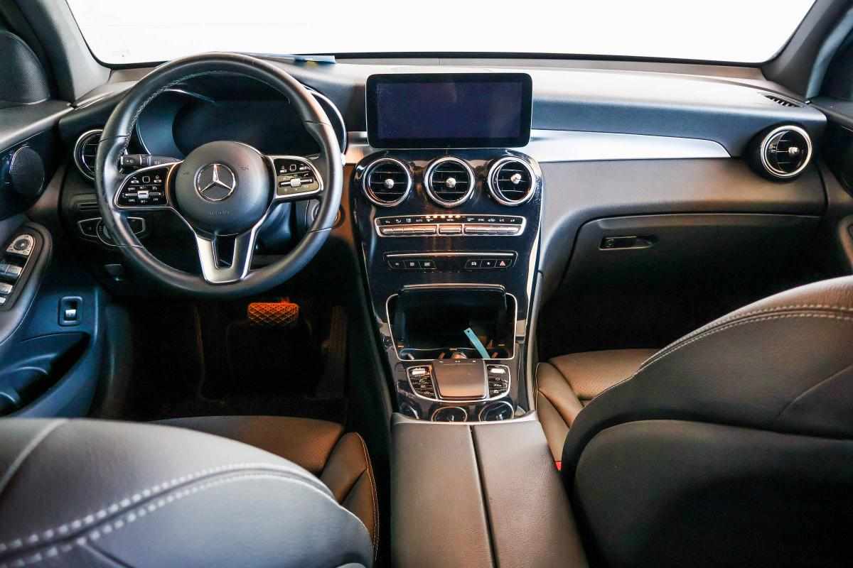 mercedes-benz-glc-220-d-4matic-2023-diesel-1951cc