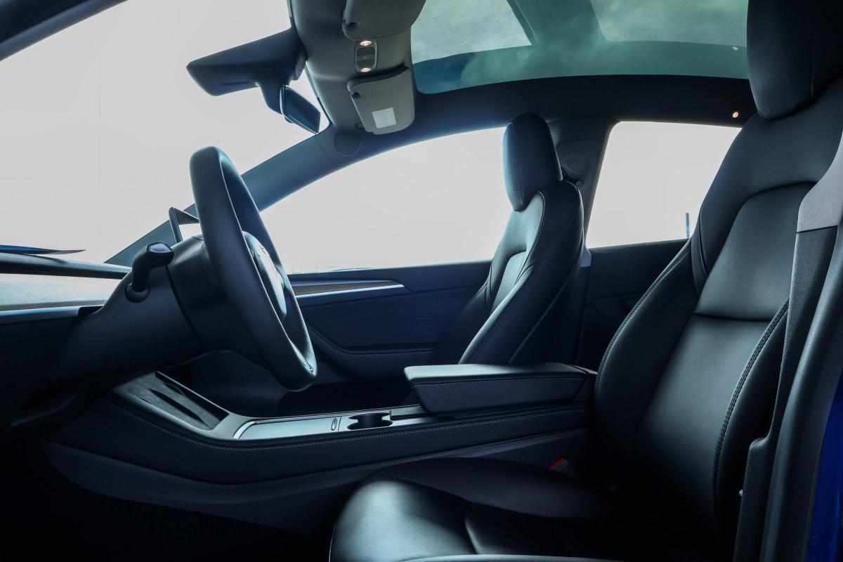 tesla-model-y-long-range-awd-2022-eletrico