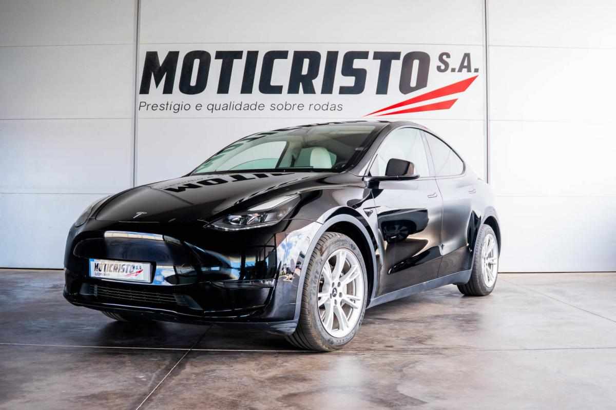 tesla-model-y-performance-2023-eletrico