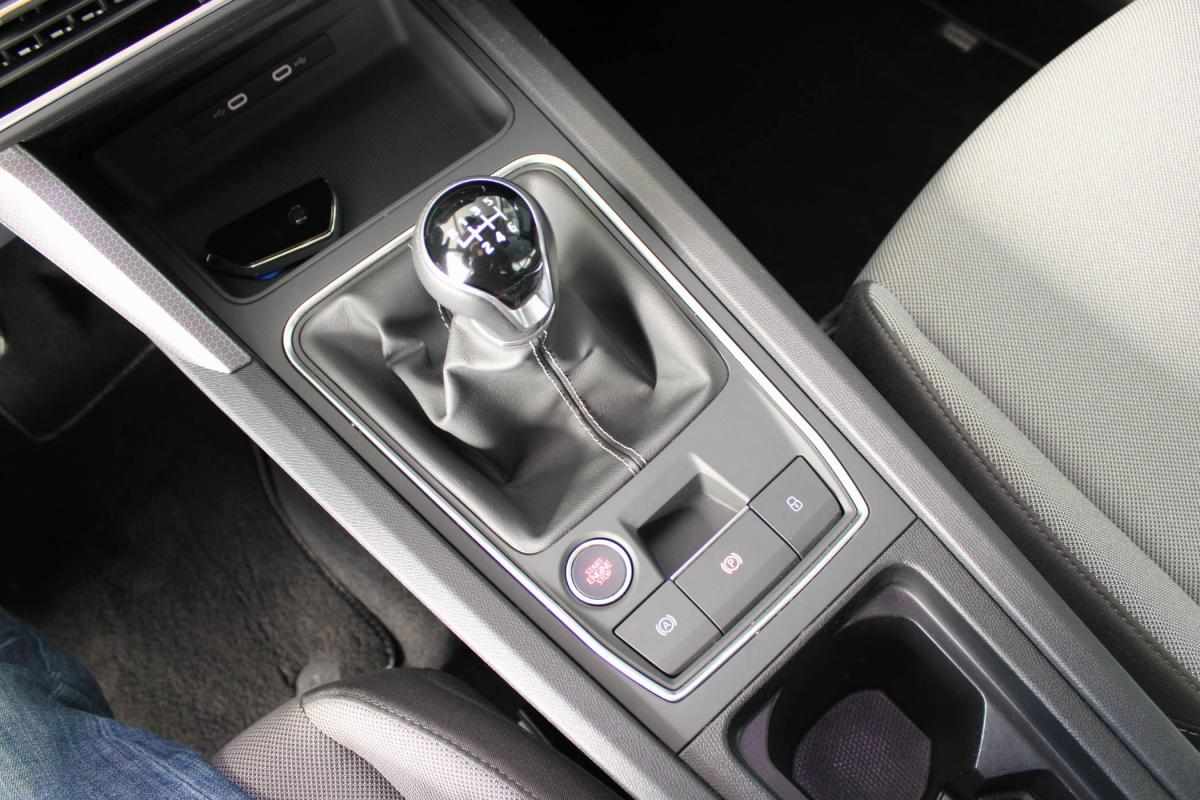 seat-leon-2-0-tdi-2024-diesel-1968cc