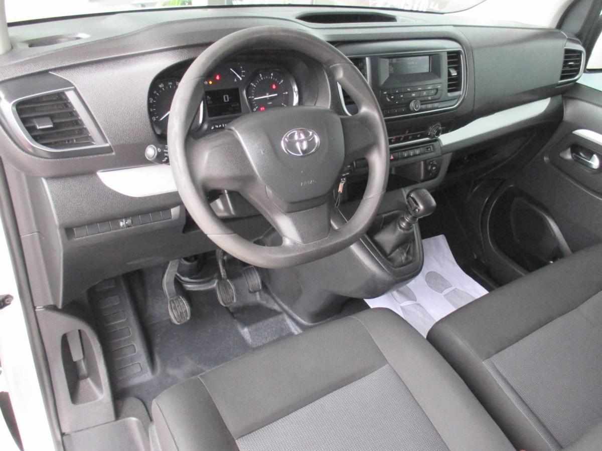 toyota-proace-1-5d-adblue-2021-diesel-1499cc
