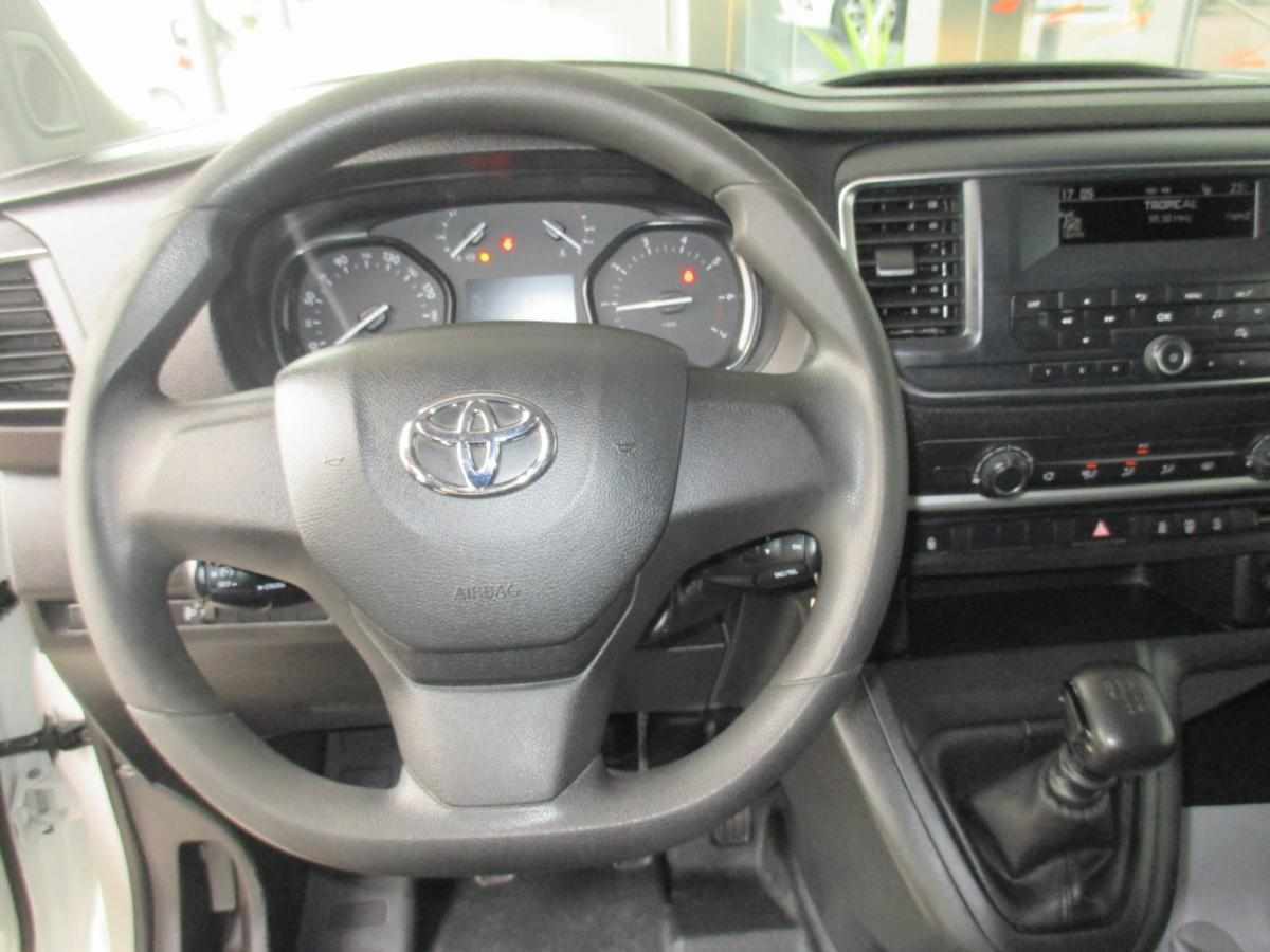 toyota-proace-1-5d-adblue-2021-diesel-1499cc
