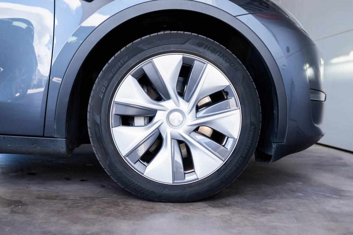 tesla-model-y-long-range-awd-2022-eletrico