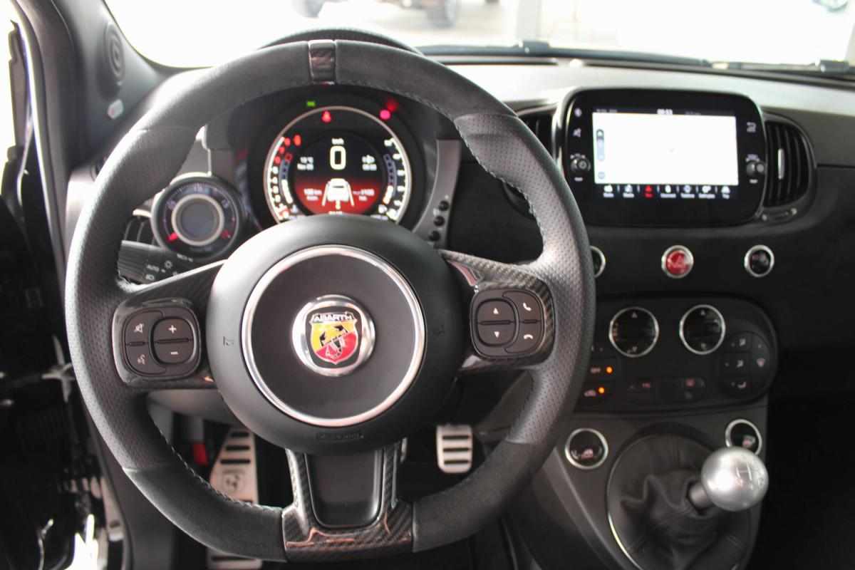 abarth-500-595-competizione-1-4-t-jet-2024-gasolina-1368cc