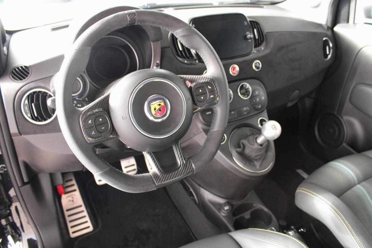 abarth-500-595-competizione-1-4-t-jet-2024-gasolina-1368cc