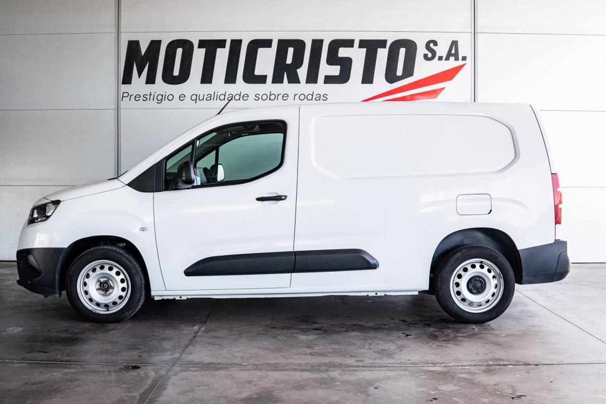 toyota-proace-city-1-5-102cv-2023-diesel-1499cc