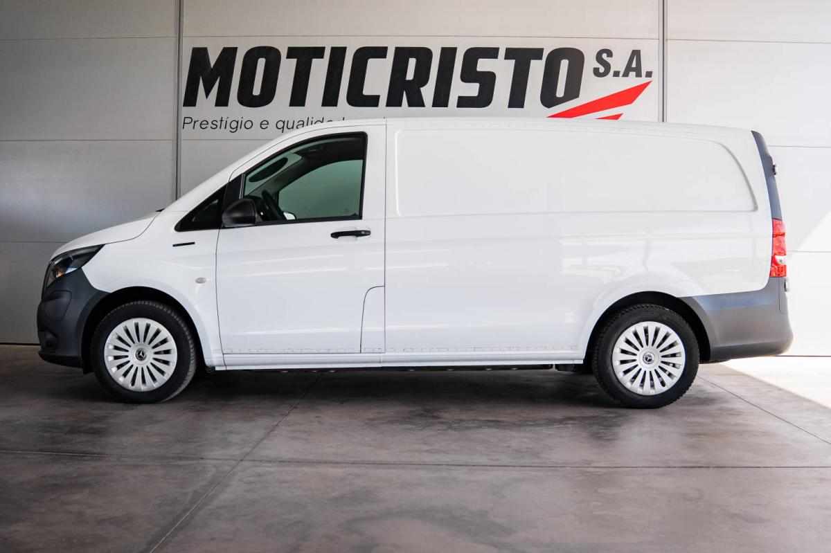mercedes-benz-vito-41-kwh-2023-eletrico